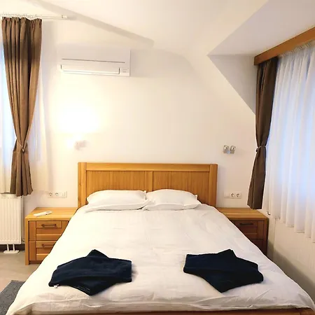 Apartament 4-bedrooms Luxury Very Close To Lift Bansko