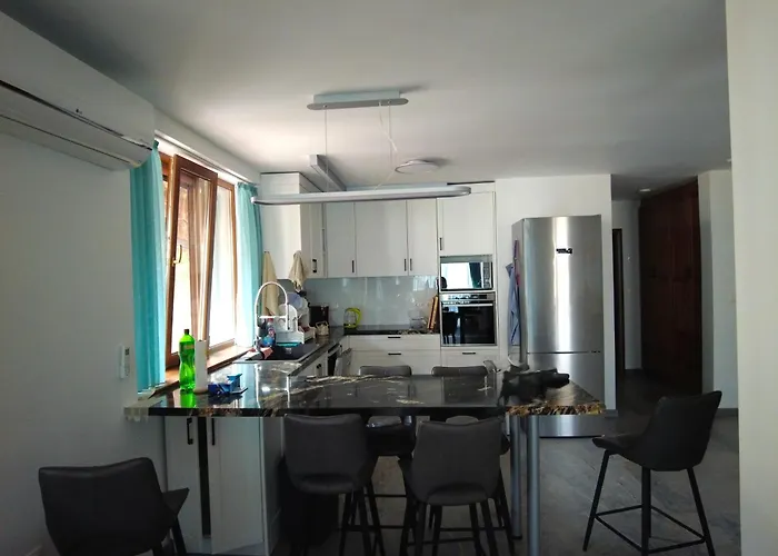 4-bedrooms Luxury Very Close To Lift Apartment Bansko