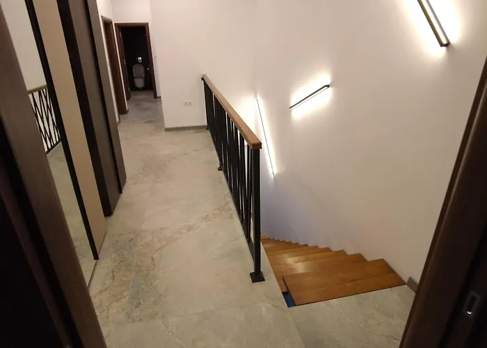 4-bedrooms Luxury Very Close To Lift Apartment Bansko