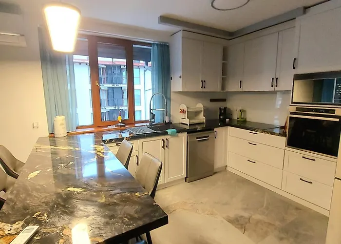 Apartment 4-bedrooms Luxury Very Close To Lift Bansko