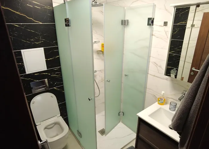 4-bedrooms Luxury Very Close To Lift Банско